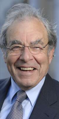 Elmar Pieroth, German politician., dies at age 83