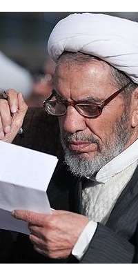 Gholamreza Hassani, Iranian Islamic leader., dies at age 90