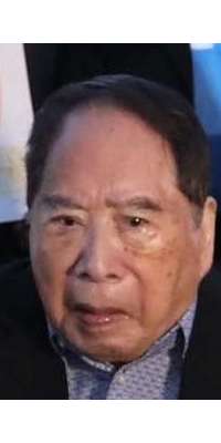 Henry Sy, Filipino business magnate., dies at age 94