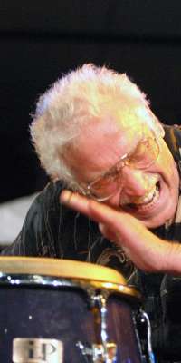 Jack Costanzo, American percussionist., dies at age 98