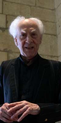 Jean Guillou, French composer, dies at age 88