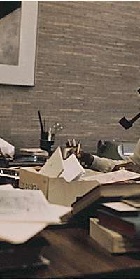 Lerone Bennett Jr., American scholar and author., dies at age 89