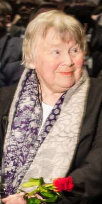 Lisbeth Palme, Swedish child psykologist, dies at age 87