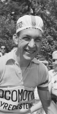 Martin van der Borgh, Dutch cyclist., dies at age 83