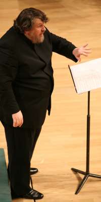 Oliver Knussen, British composer., dies at age 66