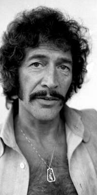 Peter Wyngarde, British actor., dies at age 90