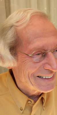 Piet Kee, Dutch composer and organist., dies at age 90