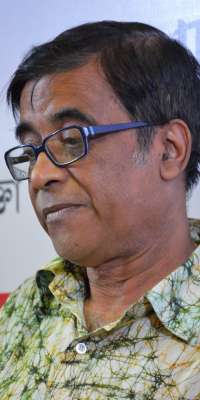 Pinaki Thakur, Bengali poet., dies at age 59