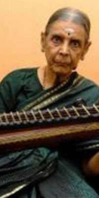 Ranganayaki Rajagopalan, Indian veena instrumentalist., dies at age 86