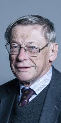 Roger Bootle-Wilbraham, 7th Baron Skelmersdale, British politician and member of the House of Lords., dies at age 7