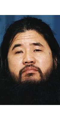 Shoko Asahara, Japanese cult leader, dies at age 63