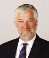Sir Alex Fergusson, British politician (Presiding Officer of the Scottish Parliament, dies at age 69