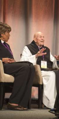 Thomas Keating, American Trappist monk and author., dies at age 95