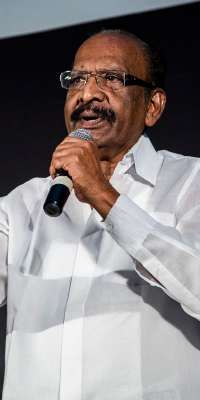 J. Mahendran, Indian film director (Mullum Malarum) and actor., dies at age 79