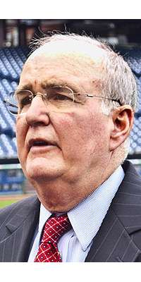 David Montgomery, American baseball executive (Philadelphia Phillies), dies at age 72