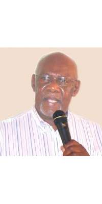 Dumiso Dabengwa, Zimbabwean politician, dies at age 79