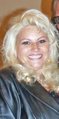 Beth Chapman Smith, American bounty hunter and reality television personality (Dog the Bounty Hunter, dies at age 51