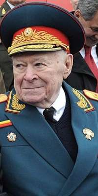 Philipp Bobkov, Russian Soviet-era KGB functionary., dies at age 93
