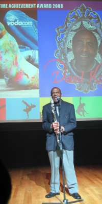 David Koloane, South African artist., dies at age 81