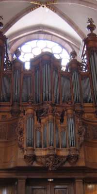 Louis Thiry, French organist and composer., dies at age 84