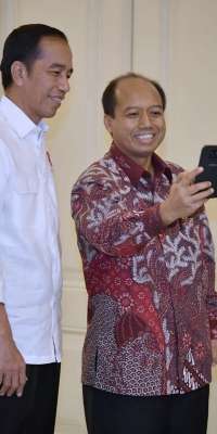 Sutopo Purwo Nugroho, an Indonesian civil servant and academician, dies at age 49