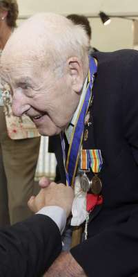 Alfred Smith, Scottish supercentenarian, dies at age 111