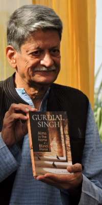 Kiran Nagarkar, Indian novelist (Cuckold), dies at age 77