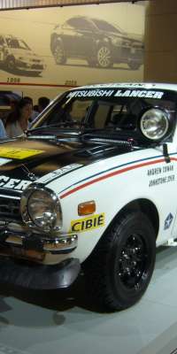 Andrew Cowan, Scottish rally driver., dies at age 82