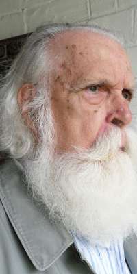 Francisco Brennand, Brazilian sculptor., dies at age 92