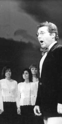 Peter Schreier, German operatic tenor and conductor., dies at age 84