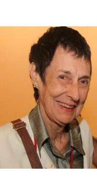 Wanda Pimentel, Brazilian painter., dies at age 76