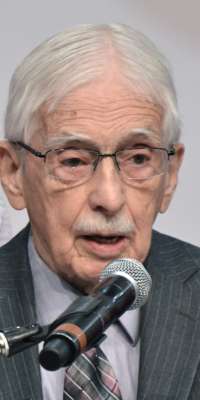 Louis-Edmond Hamelin, Canadian geographer., dies at age 96