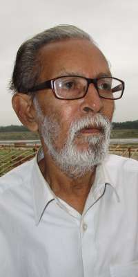 Musharraf Karim, Bangladeshi writer., dies at age 74