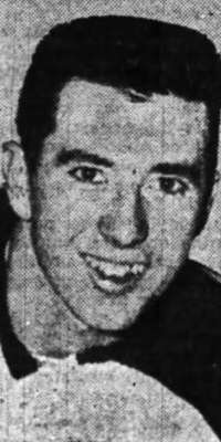 Phil Maloney, Canadian ice hockey player (Boston Bruins, dies at age 92