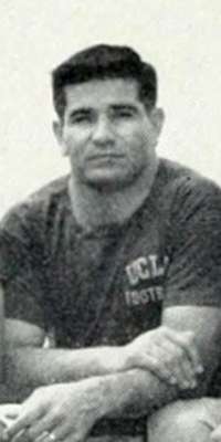 Sam Boghosian, American football player (UCLA Bruins) and coach (Oregon State Beavers, dies at age 88