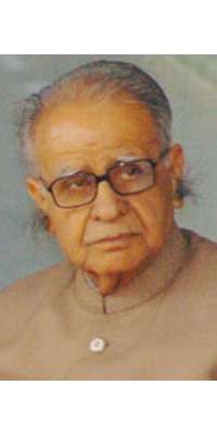 T. N. Chaturvedi, Indian civil servant, dies at age 90