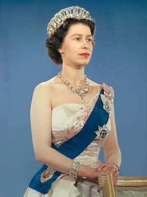 Elizabeth II dead?