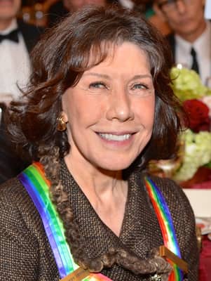 Lily Tomlin dead?