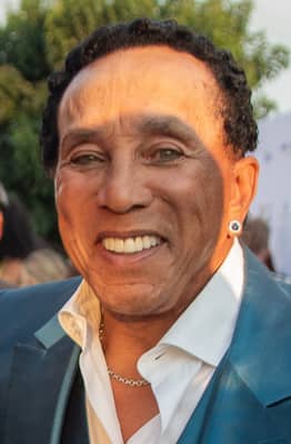 Smokey Robinson dead?