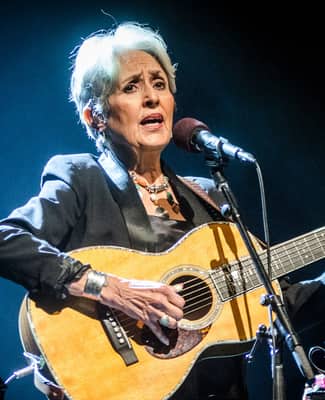 Joan Baez dead?