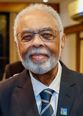 Gilberto Gil dead?