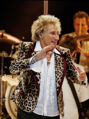 Rod Stewart dead?