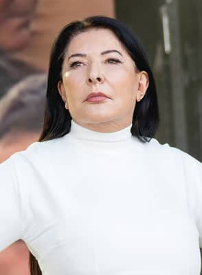 Marina Abramović dead?