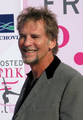 Kenny Loggins dead?