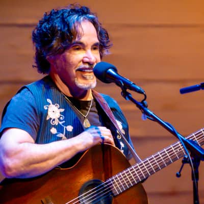 John Oates dead?