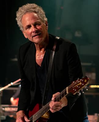 Lindsey Buckingham dead?