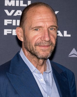 Ralph Fiennes dead?