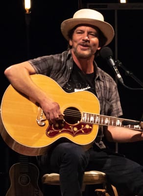 Eddie Vedder dead?