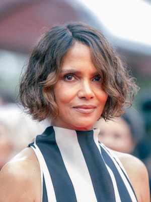 Halle Berry dead?