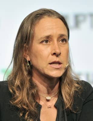 Anne Wojcicki dead?